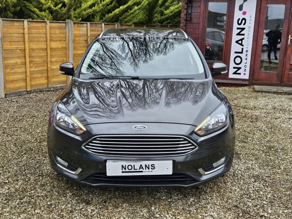 Ford Focus 2017 Auto Titanium 380551864