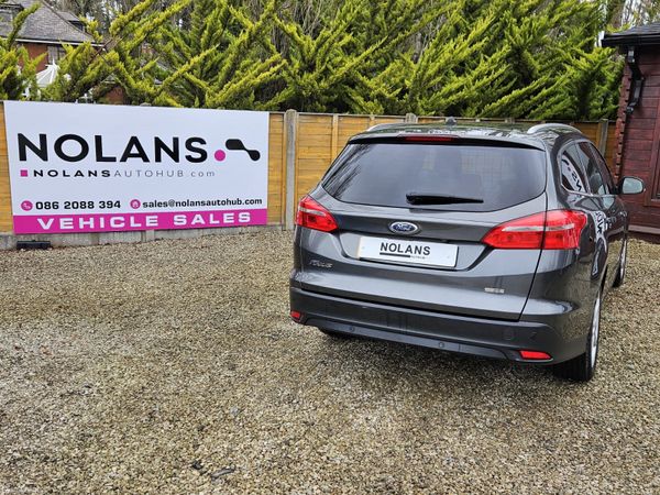 Ford Focus 2017 Auto Titanium 380551874