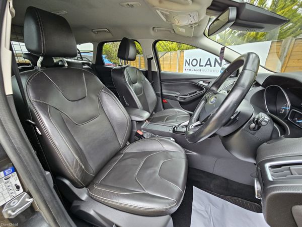 Ford Focus 2017 Auto Titanium 380551882