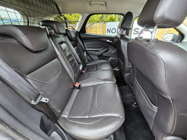 Ford Focus 2017 Auto Titanium 380551886