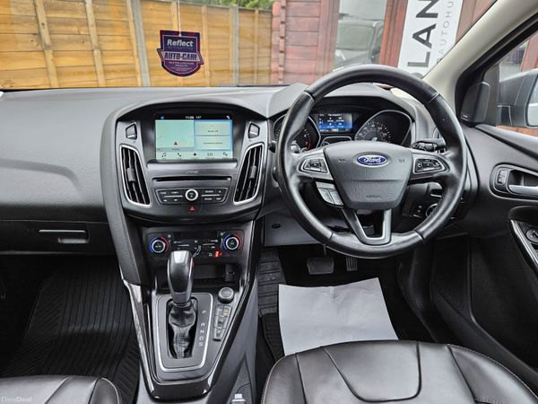 Ford Focus 2017 Auto Titanium 380551888