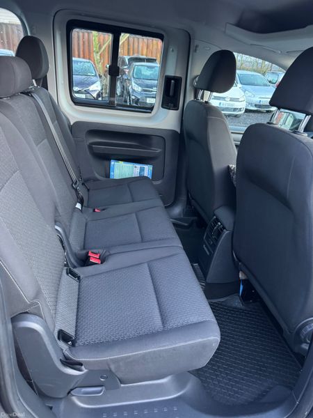 Volkswagen Caddy Automatic Wheelchair 380554198