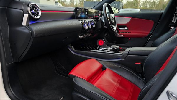 🔥 2019 Mercedes-Benz CLA180 AMG Line/Automatic 380556948