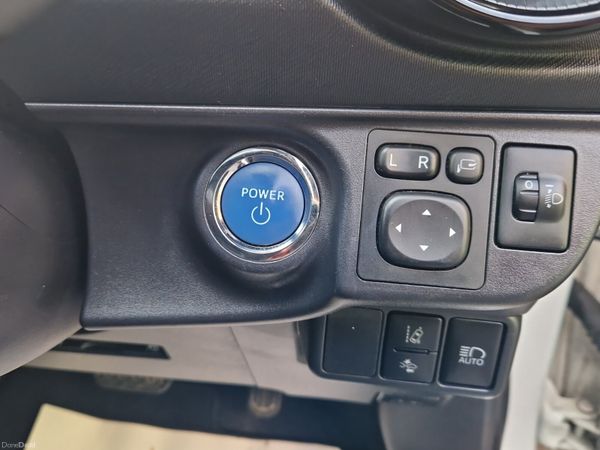 2020 TOYOTA AQUA 1.5 HYBRID AUTOMATIC 380591572