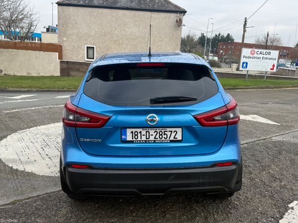 Nissan Qashqai 2018 1.2 Petrol Automatic 380596360