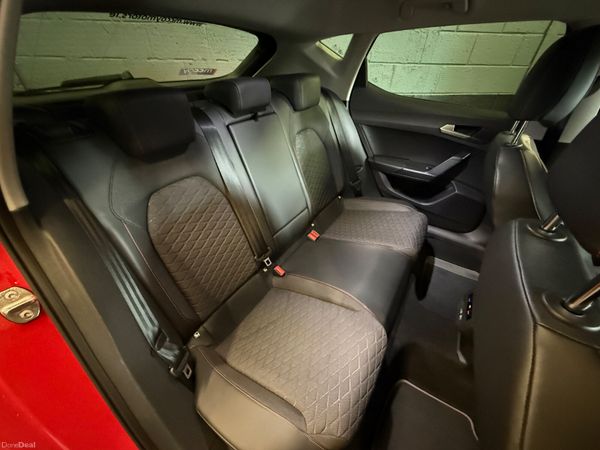 202 Seat Leon 1.5 TSi FR *High Spec * 380506084