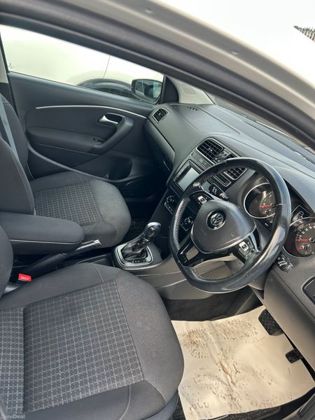 Volkswagen Polo 2017 380508632