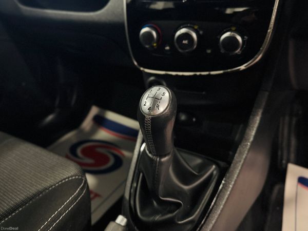 162 Renault Clio 1.2-Dynamique Nav-Low mileage 380510618