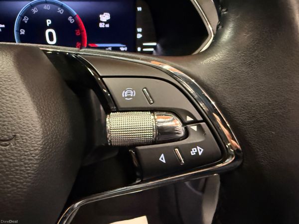 221 Skoda Superb 1.4 TSI PHEV SE Exe DSG Estate 380511114