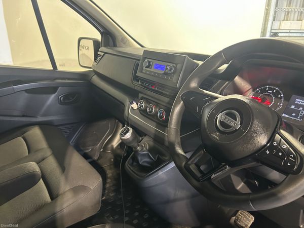 Nissan Primastar 2022 380519212