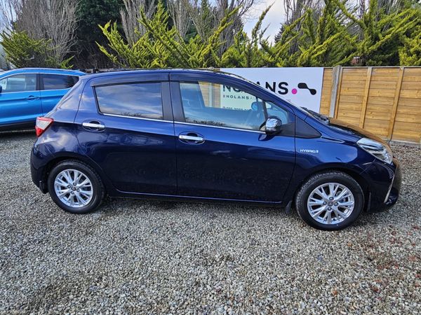 2017 Toyota Vitz Jewela Hybrid Automatic 380537984