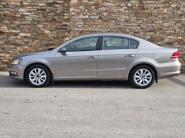 131 VW PASSAT 1.6TDI BLUEMOTION 380663438