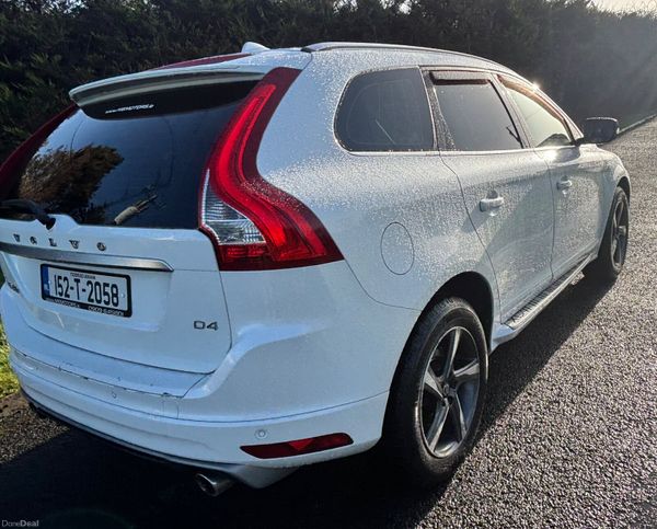 2015 Volvo XC60 R DESIGN AUTOMATIC 380675624