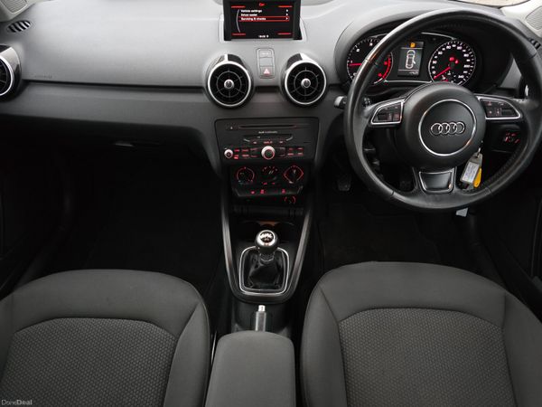 152 Audi A1 1.6 TDI SPORT 380622024