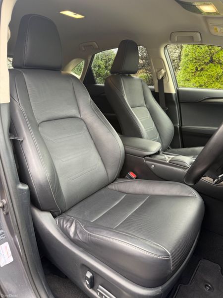 Immaculate 191 Lexus NX300h! 380624380