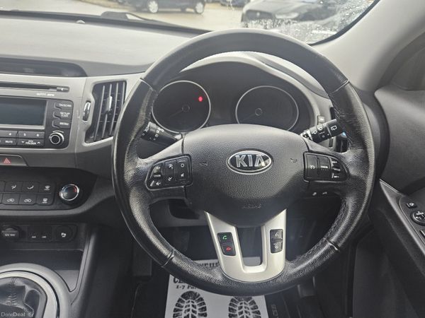 Kia Sportage 2015 Platinum Model 1.7 Diesel 380757260