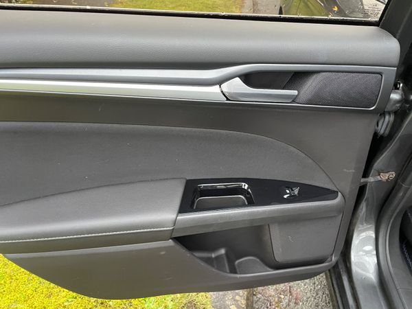 Ford Mondeo 2017 H/ Back TDI 380758462