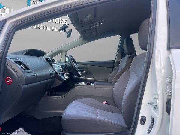 2013 PRIUS ALPHA 7 SEATER HYBRID (S63) 380764374