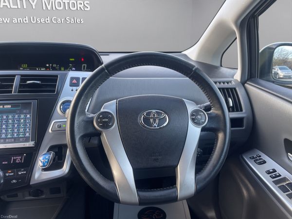 2013 PRIUS ALPHA 7 SEATER HYBRID (S63) 380764376