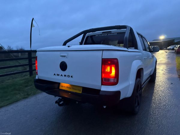 151 Volkswagen Amarok Highline 180bhp black Ed 380783550