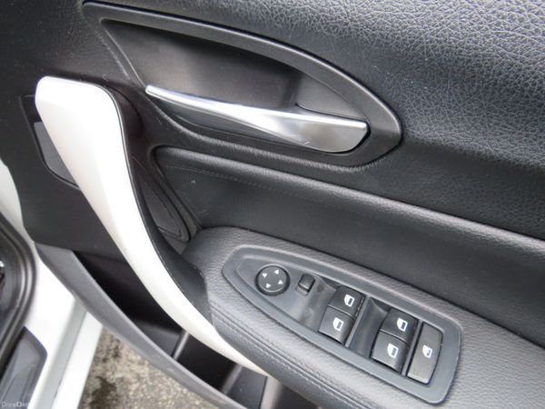 BMW 1-Series 2014 DIESEL AUTOMATIC 5DR SILVER 380793608