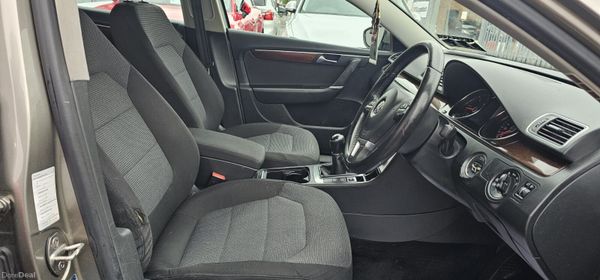 Volkswagen Passat 2013 380723598