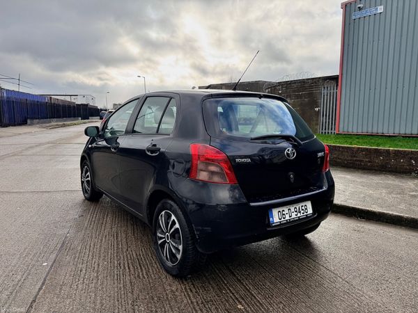 Toyota Yaris 2006 380728348