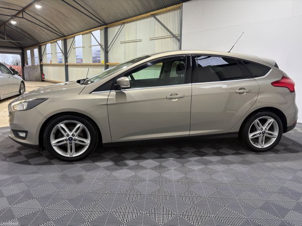 2015 Ford Focus Zetec 1.5 TDCi 95 Bhp 380859746