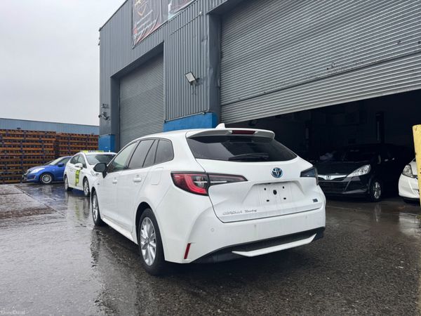 2020 Toyota corolla Hybrid Auto 380864584
