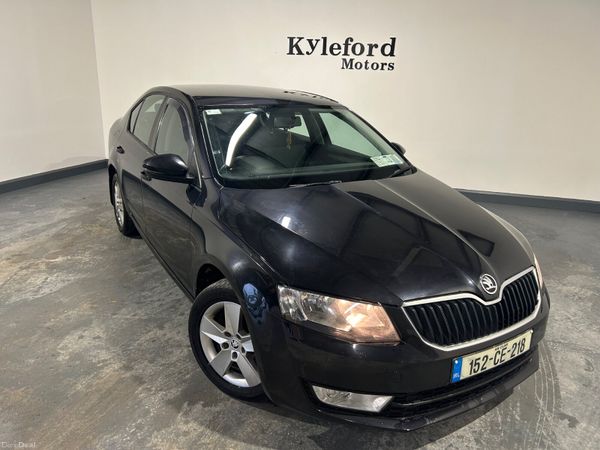 Skoda Octavia 2015 380875070