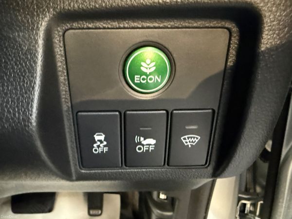 2015 Honda HR-V/Vezel 1.5 Hybrid Automatic 380880484