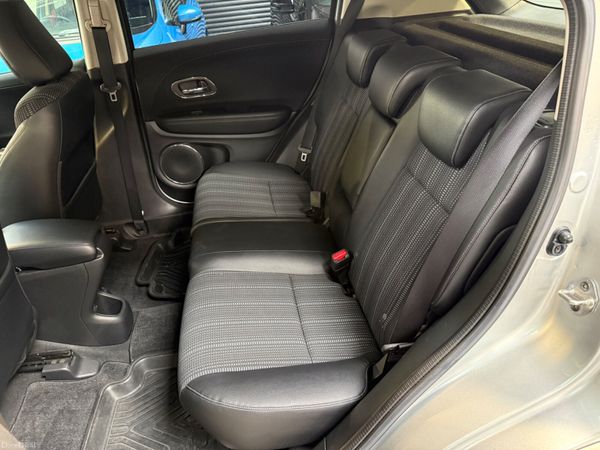 2015 Honda HR-V/Vezel 1.5 Hybrid Automatic 380880492