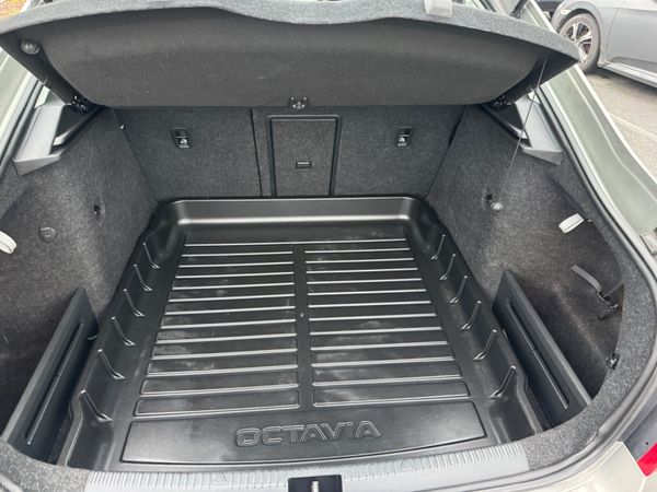 Skoda Octavia 2019 Style 1.6 tdi 380880598