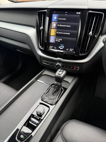Immaculate 181 Volvo XC60 Auto! 380886452