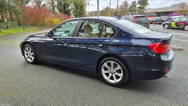 2012 BMW 318D Automatic 380800856