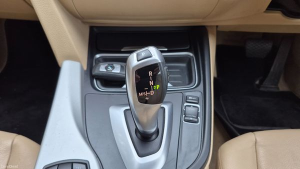 2012 BMW 318D Automatic 380800878