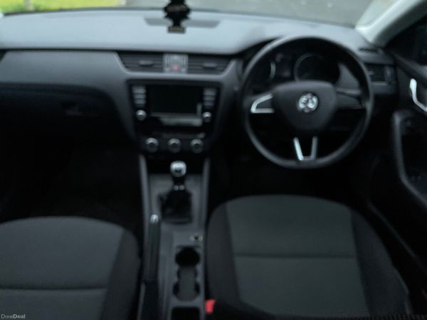Skoda Octavia 1.6 Inly 114,000 Klms ! 380820318