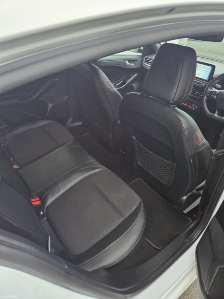 2019 FORD FOCUS ST LINE X 1.5TDCI 120BHP 380944222