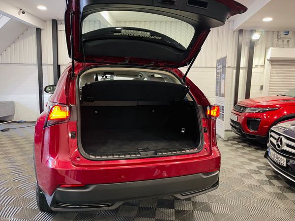 2015 Lexus NX 300h Executive Model 380958448