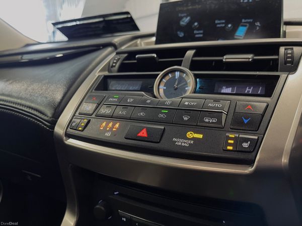 2015 Lexus NX 300h Executive Model 380958472