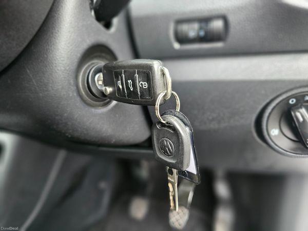 VW UP! // ONE OWNER IRISH CAR // NEW 2027 NCT 380978566