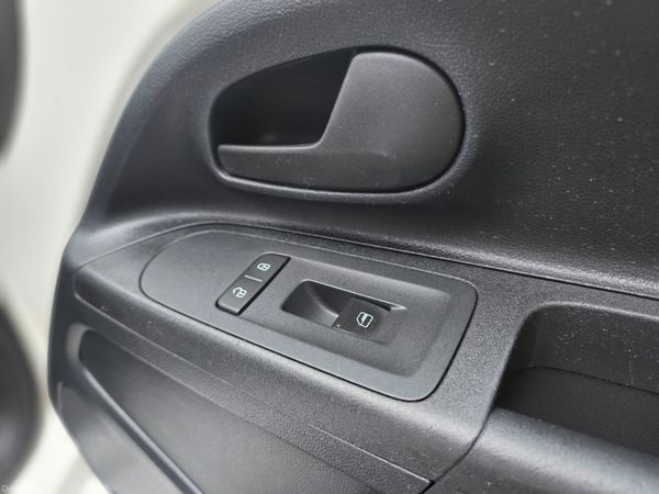 VW UP! // ONE OWNER IRISH CAR // NEW 2027 NCT 380978584