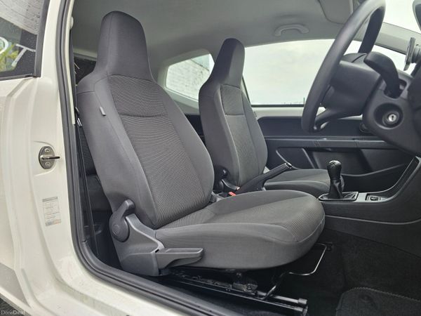 VW UP! // ONE OWNER IRISH CAR // NEW 2027 NCT 380978712