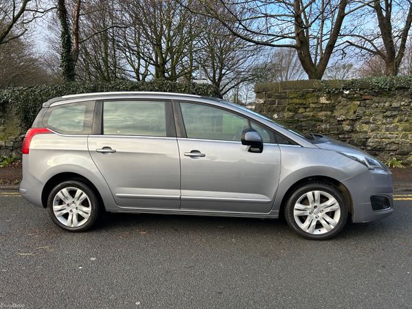 2017 PEUGEOT 5008 ACTIVE PETROL PANORAMIC ROOF 380989394