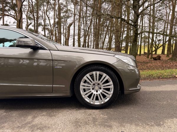 Mercedes-Benz E-Class 2011 380900250