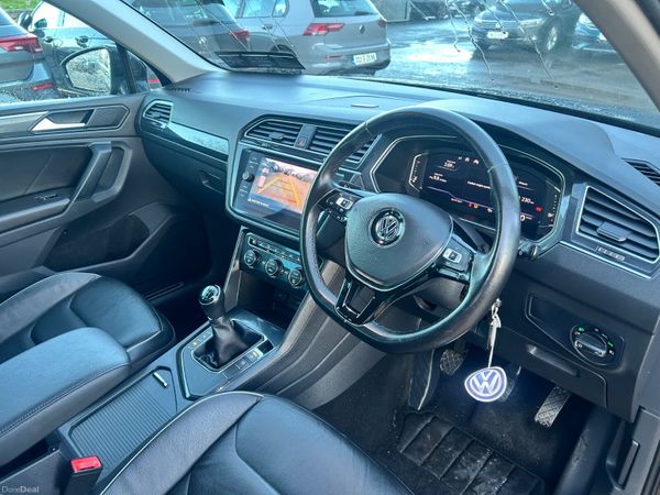 Volkswagen Tiguan highline 380907384