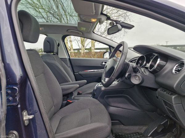 7 Seater Peugeot 5008 1.6 HDI Diesel car 380911942