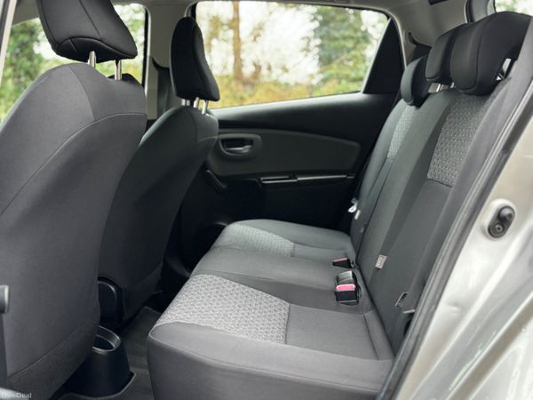2015 Toyota Yaris 1.4 D-4D 90 5Dr Luna 6speed 380916200