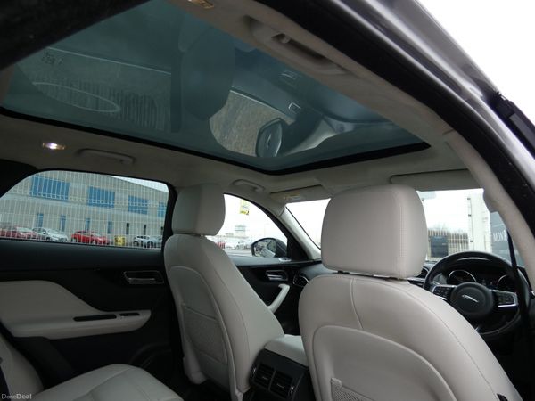 Jaguar F-Pace RWD 2.0 D 180PS Chequered Flag Auto 380916430