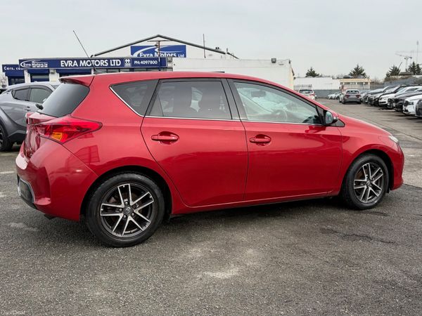 2015 Toyota Auris 1.33 VVT-I Nct 10/26 380920174